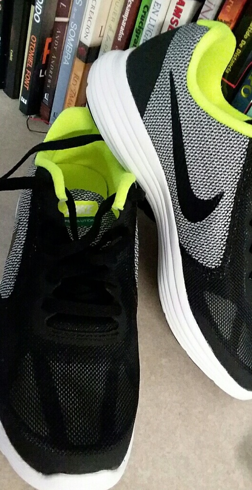 Atletics shoes